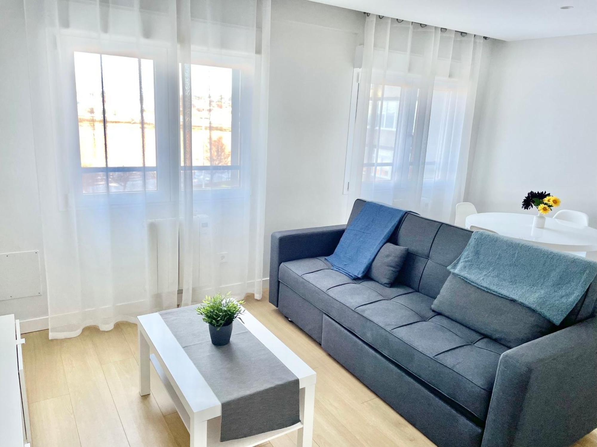 Apartamento San Lorenzo Playa. Vistas Al Mar. Gijón Buitenkant foto